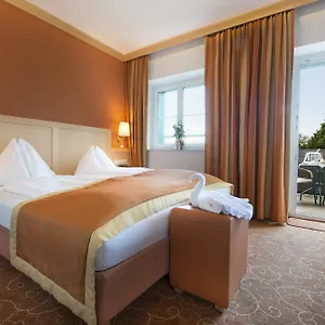 Romantik Gersberg Alm Ueber Mit Outdoorpool Otel